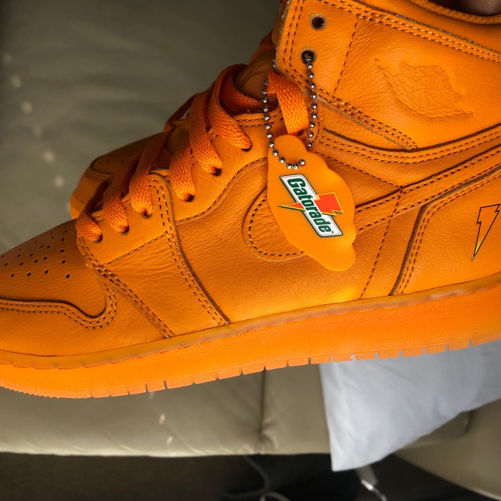 JORDAN 1 GATORADE SIZE 6.5 MEN WOMEN 8